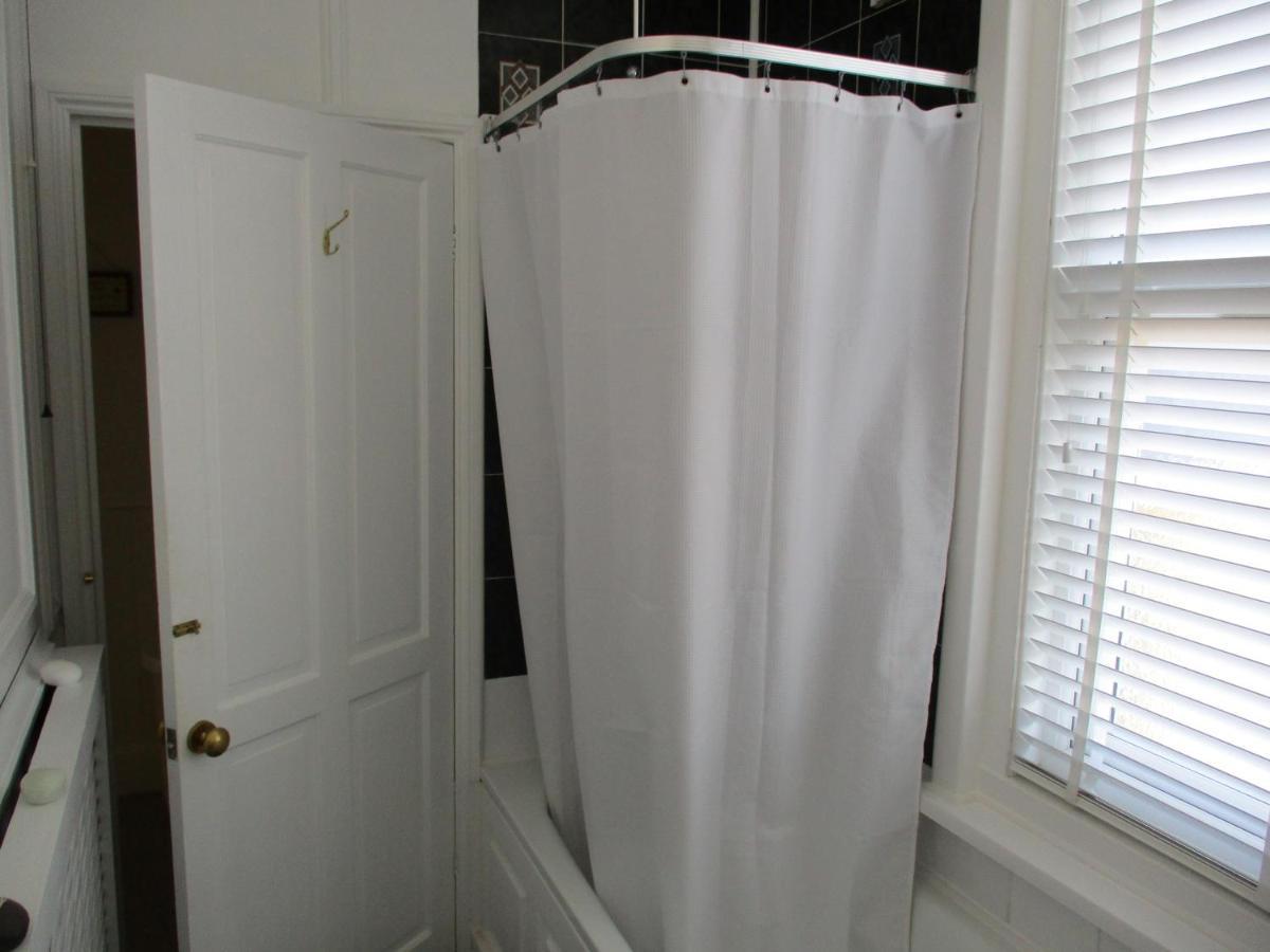 Lovely Spacious 3 Bedded First Floor Apartment Ryde  Exterior foto